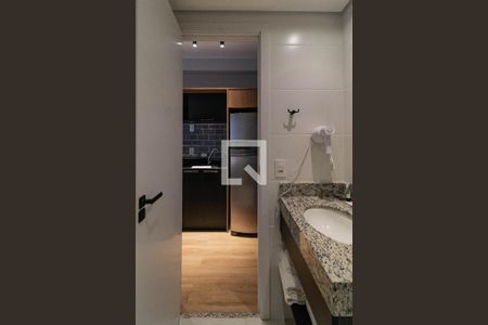 Banheiro de kitnet/studio à venda com 1 quarto, 25m² em Perdizes, São Paulo