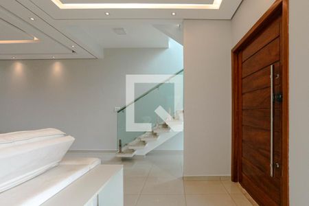 Sala de casa de condomínio para alugar com 3 quartos, 164m² em Jardim Rubi, Mogi das Cruzes