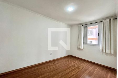 Quarto 1 de apartamento à venda com 2 quartos, 52m² em Vila do Encontro, São Paulo