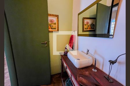 Casa à venda com 3 quartos, 400m² em Campestre, Santo André