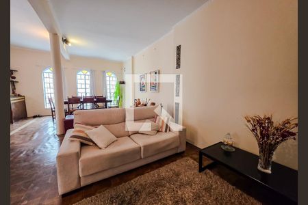 Casa à venda com 3 quartos, 400m² em Campestre, Santo André