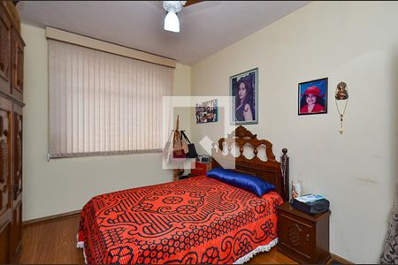 Quarto casa 1 de casa à venda com 6 quartos, 312m² em Sagrada Família, Belo Horizonte