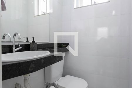 Lavabo de casa de condomínio à venda com 2 quartos, 81m² em Floramar, Belo Horizonte