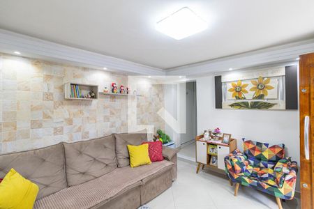 Sala de casa à venda com 2 quartos, 247m² em Vila Londrina, São Paulo