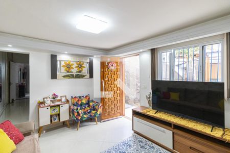 Sala de casa à venda com 2 quartos, 247m² em Vila Londrina, São Paulo