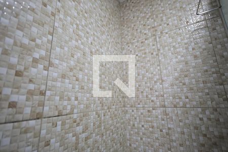 Banheiro de apartamento para alugar com 2 quartos, 45m² em Jardim Utinga, Santo André