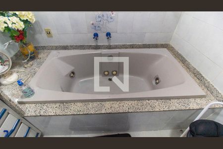 Casa à venda com 4 quartos, 80m² em Fonseca, Niterói