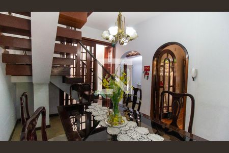 Casa à venda com 4 quartos, 500m² em Fonseca, Niterói