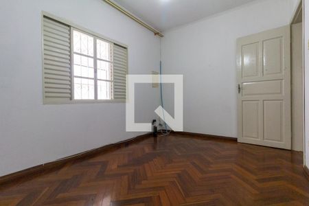 Quarto 1 de casa para alugar com 2 quartos, 178m² em Vila Antonina, São Paulo
