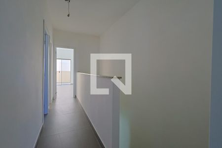 Corredor de casa à venda com 3 quartos, 127m² em Santa Rosa, Belo Horizonte