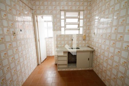 Cozinha de apartamento para alugar com 1 quarto, 58m² em Vila Assuncao, Praia Grande