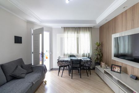 Sala de casa de condomínio à venda com 3 quartos, 180m² em Vila Lais, São Paulo