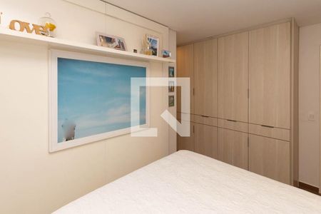 Suíte  de casa de condomínio à venda com 2 quartos, 99m² em Vila Maria Baixa, São Paulo