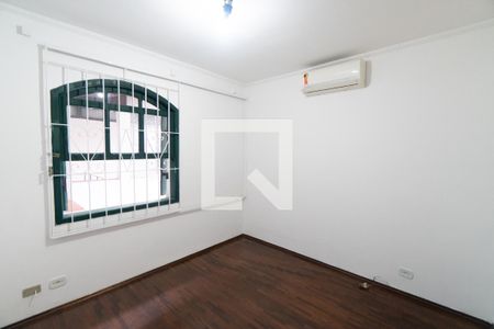 Quarto 1 de casa à venda com 2 quartos, 100m² em Planalto Paulista, São Paulo
