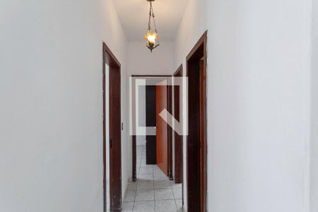 Corredor de apartamento para alugar com 3 quartos, 60m² em São João Batista, Belo Horizonte