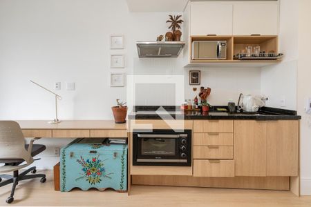 Sala/ Cozinha de apartamento para alugar com 1 quarto, 34m² em Santo Amaro, São Paulo