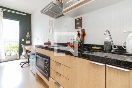 Sala/ Cozinha de apartamento para alugar com 1 quarto, 34m² em Santo Amaro, São Paulo