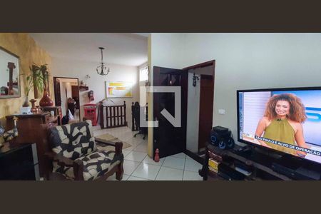 Casa à venda com 3 quartos, 250m² em Quitaúna, Osasco