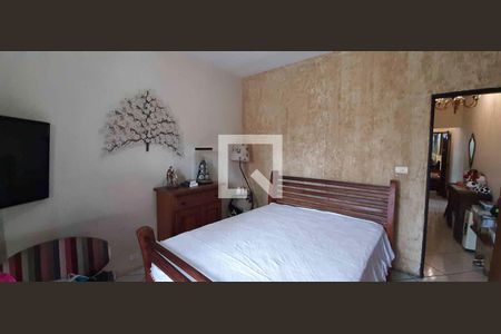 Casa à venda com 3 quartos, 250m² em Quitaúna, Osasco