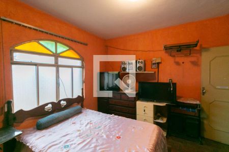 Casa à venda com 4 quartos, 360m² em Glória, Belo Horizonte