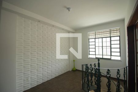 Sala 2 de casa para alugar com 5 quartos, 231m² em Porto Novo, São Gonçalo