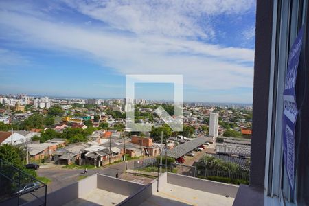 Quarto suíte  de apartamento para alugar com 2 quartos, 50m² em Jardim Sabará, Porto Alegre