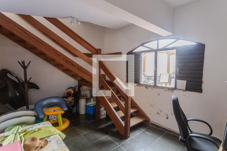 Escritório de casa à venda com 4 quartos, 372m² em Horto, Belo Horizonte