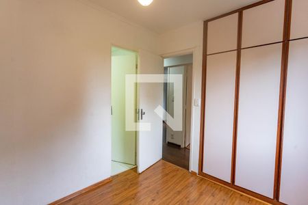 Quarto 1 - suíte  de apartamento para alugar com 3 quartos, 74m² em Vila Conceicao, Diadema