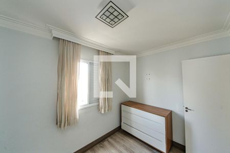 Quarto 1 de apartamento para alugar com 2 quartos, 45m² em Jardim Ibitirama, São Paulo