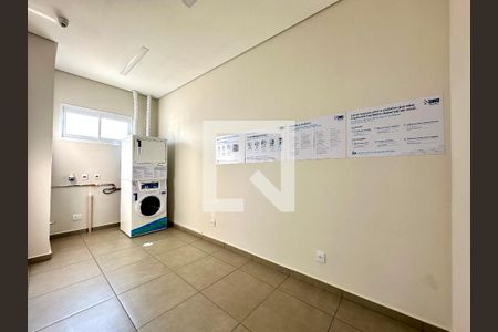 Area Comum - Lavanderia de apartamento para alugar com 1 quarto, 43m² em Vila Rosalia, Guarulhos
