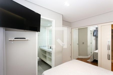 Suíte de apartamento para alugar com 2 quartos, 75m² em Vila Gomes Cardim, São Paulo