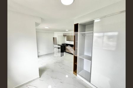 Sala/Cozinha/Quarto de kitnet/studio para alugar com 1 quarto, 31m² em Parada Inglesa, São Paulo