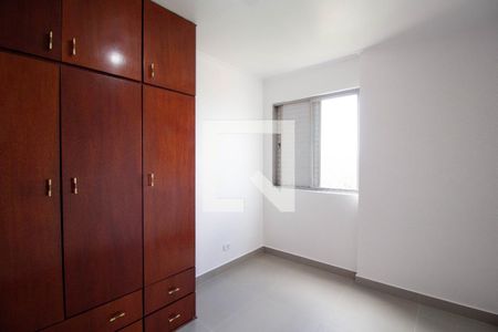 Quarto 1 de apartamento para alugar com 2 quartos, 55m² em Vila Amélia, São Paulo
