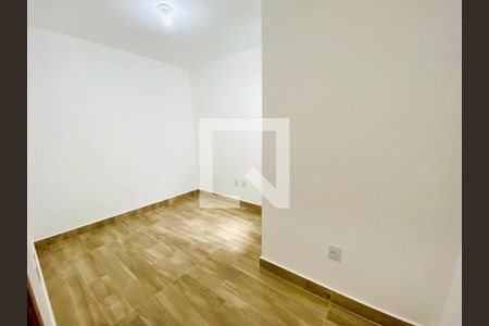 Casa à venda com 3 quartos, 140m² em Vila Salete, São Paulo