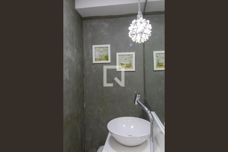 Lavabo de casa de condomínio para alugar com 3 quartos, 95m² em Parque São Quirino, Campinas