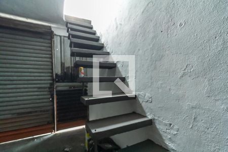 Escada Casa 2 de casa à venda com 6 quartos, 145m² em Montanhão, São Bernardo do Campo