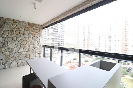 Varanda gourmet de apartamento para alugar com 3 quartos, 151m² em Jardim Karaíba, Uberlândia