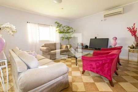 Sala de casa para alugar com 4 quartos, 507m² em Guará, Campinas