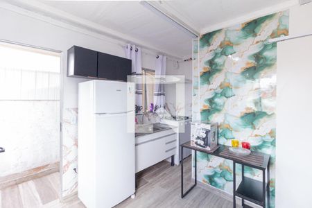 Cozinha de casa para alugar com 1 quarto, 32m² em Bela Vista, Osasco