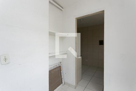 Área de Serviço de apartamento à venda com 2 quartos, 60m² em Conjunto Residencial José Bonifácio, São Paulo