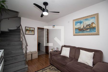 Sala de casa para alugar com 4 quartos, 150m² em Vila Bancaria Munhoz, São Paulo