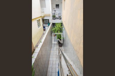 Quintal de casa à venda com 4 quartos, 150m² em Vila Bancaria Munhoz, São Paulo