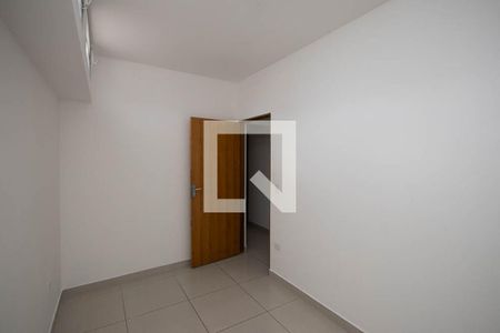 Quarto 2 de casa para alugar com 2 quartos, 45m² em Jardim Japao, São Paulo