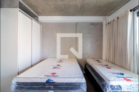 Sala e Quarto de apartamento à venda com 1 quarto, 33m² em Santana, São Paulo