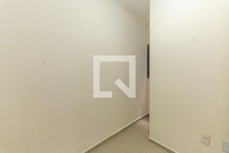 Quarto 2 de apartamento para alugar com 2 quartos, 38m² em Vila Carrão, São Paulo