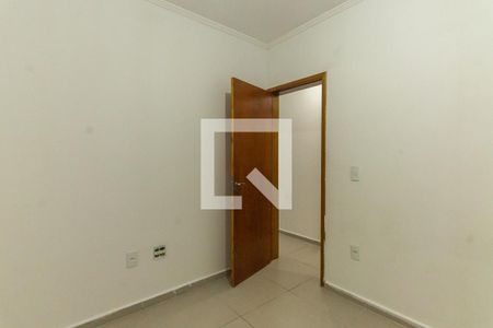 Quarto 1 de apartamento para alugar com 2 quartos, 38m² em Vila Carrão, São Paulo