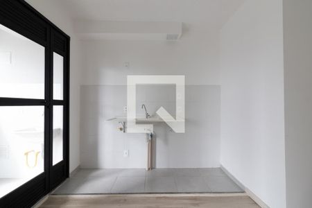 Sala/Cozinha de apartamento para alugar com 2 quartos, 42m² em Vila Campanela, São Paulo