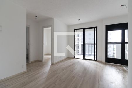 Sala/Cozinha de apartamento para alugar com 2 quartos, 42m² em Vila Campanela, São Paulo