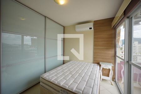 Suite  de apartamento para alugar com 2 quartos, 85m² em Córrego Grande, Florianópolis