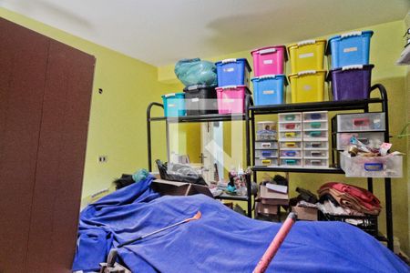 Suíte 1 de casa à venda com 5 quartos, 315m² em Vila Miriam, São Paulo